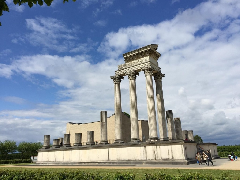 De tweede klassen van het gymnasium bezoeken een Romeinse stad Castor College mavohavo De tweede klassen van het gymnasium bezoeken een Romeinse stad Castor College mavohavo
